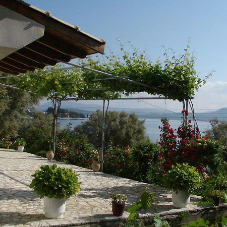Villa Galanos Nikiana Exterior photo